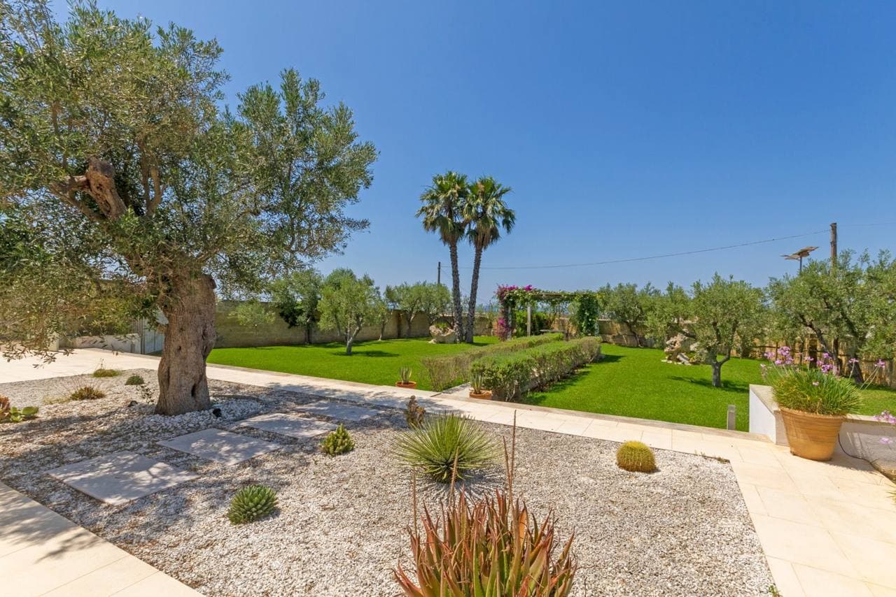 Esterno e Giardino